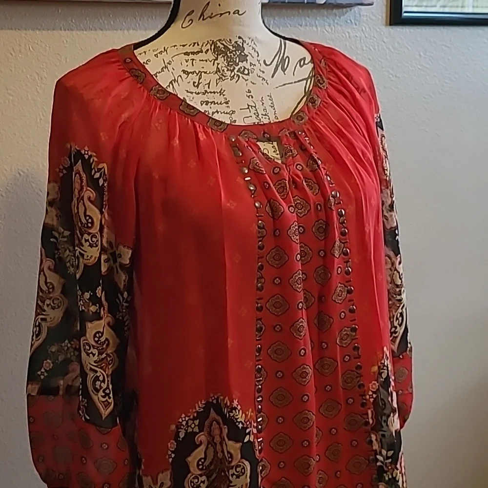 Sheer blouse - Picture 3 of 5